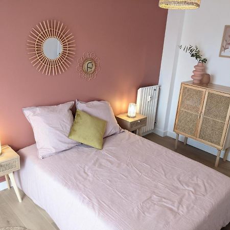 Cosy Iris 3Ch - Stationnement Gratuit - Lumineux Apartment Pau Bagian luar foto