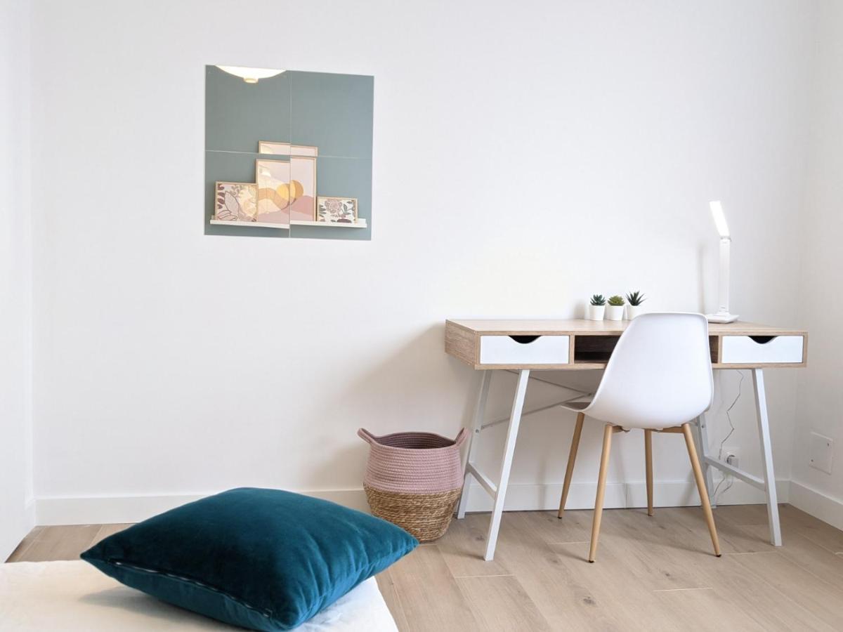 Cosy Iris 3Ch - Stationnement Gratuit - Lumineux Apartment Pau Bagian luar foto